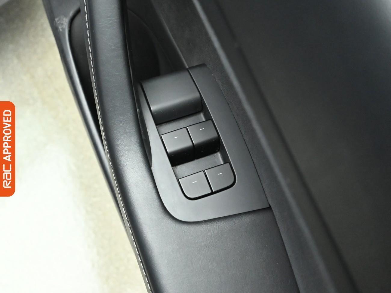 Used Tesla Model 3 2021 for sale - 78077301: Photo 26