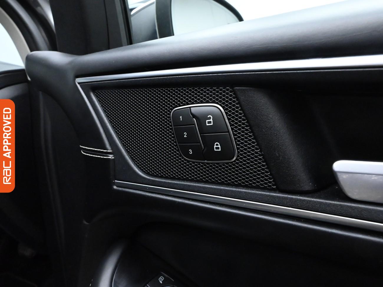 Used Ford Edge 2017 for sale - 76416772: Photo 26