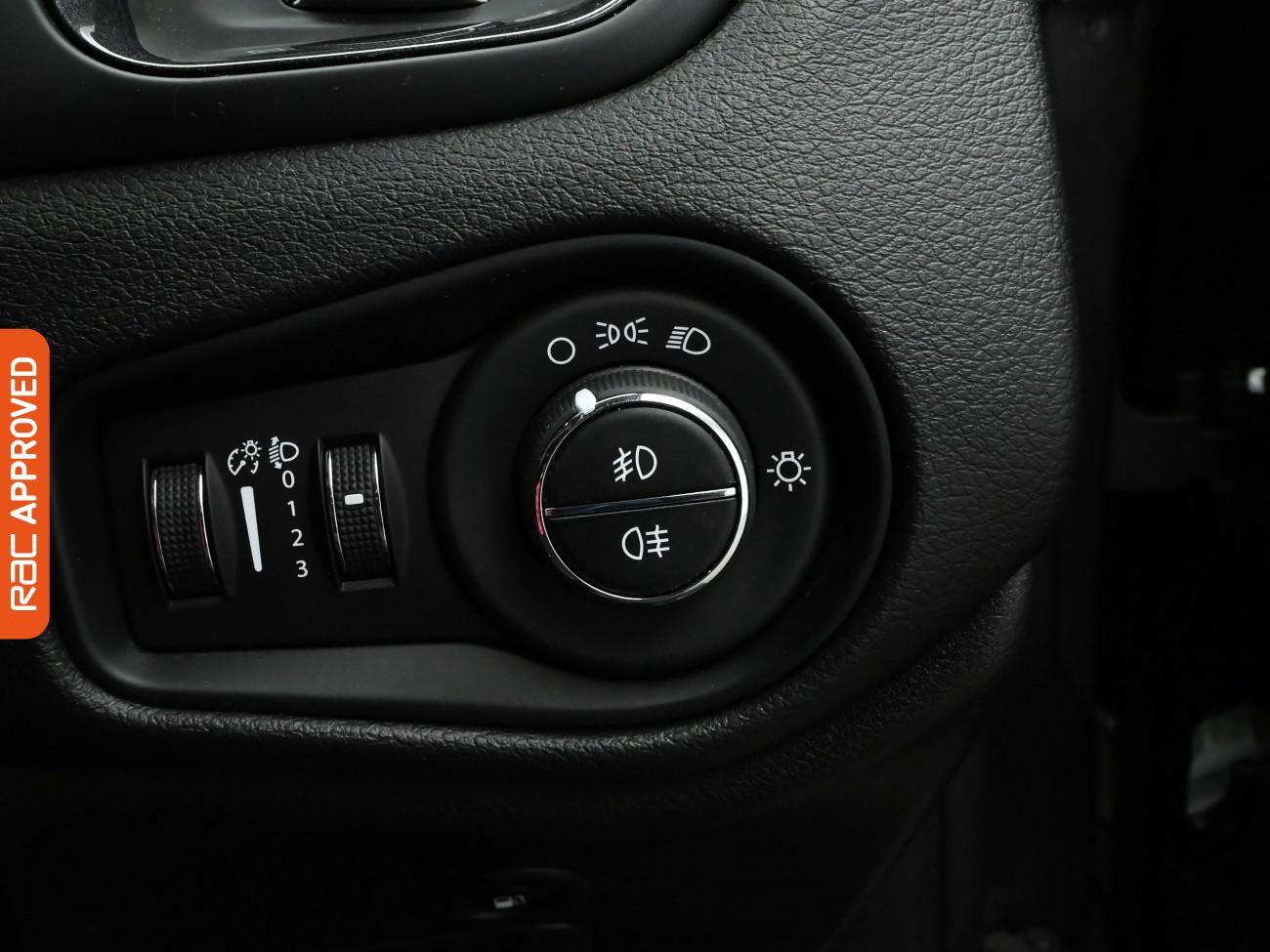 Used Jeep Renegade 2021 for sale - 77077537: Photo 22