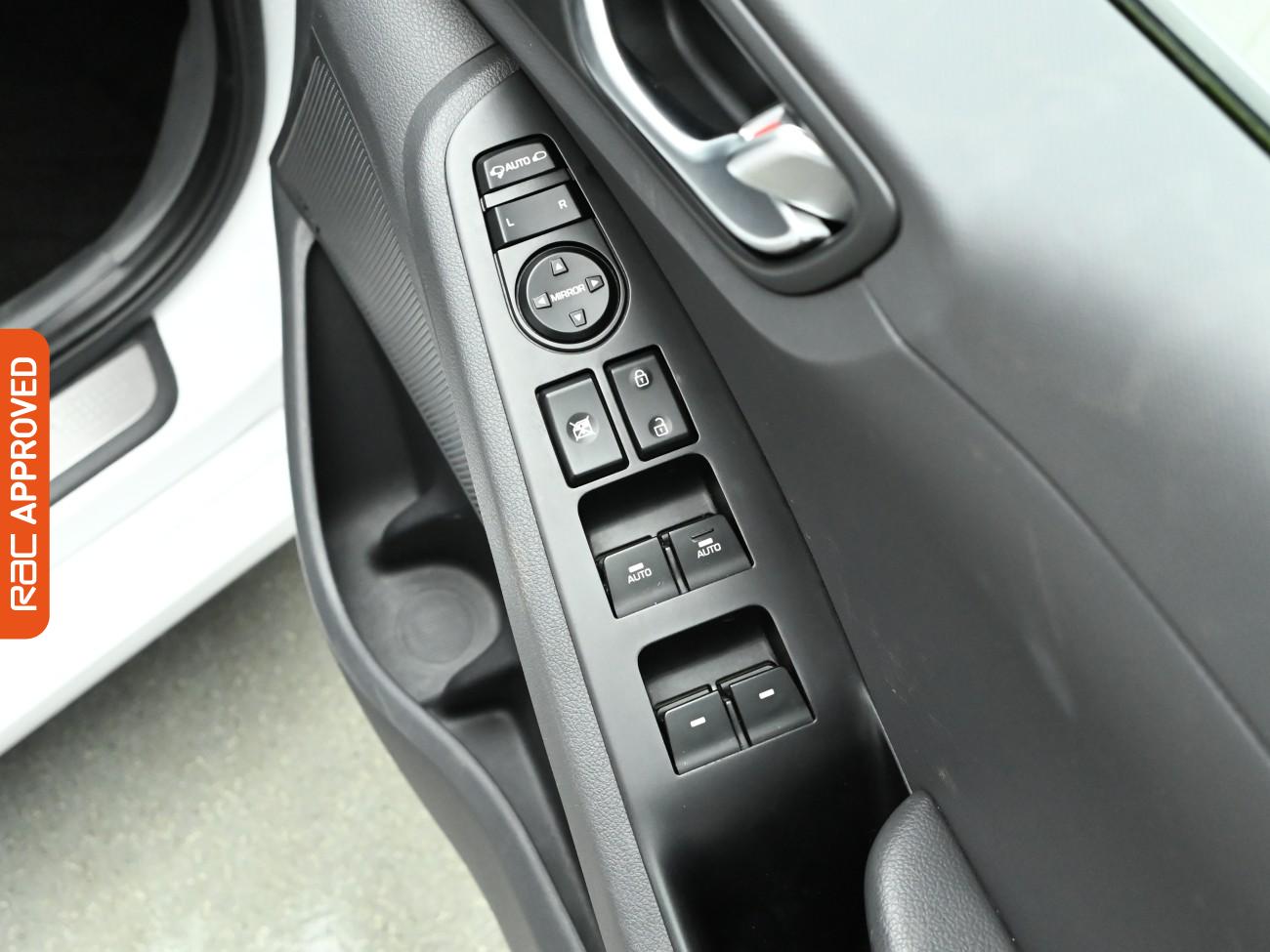 Used Hyundai IONIQ 2018 for sale - 77642126: Photo 26