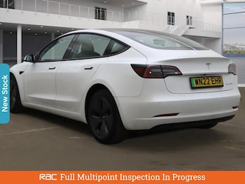 Used Tesla Model 3 2022 for sale - 76170290: Photo 2