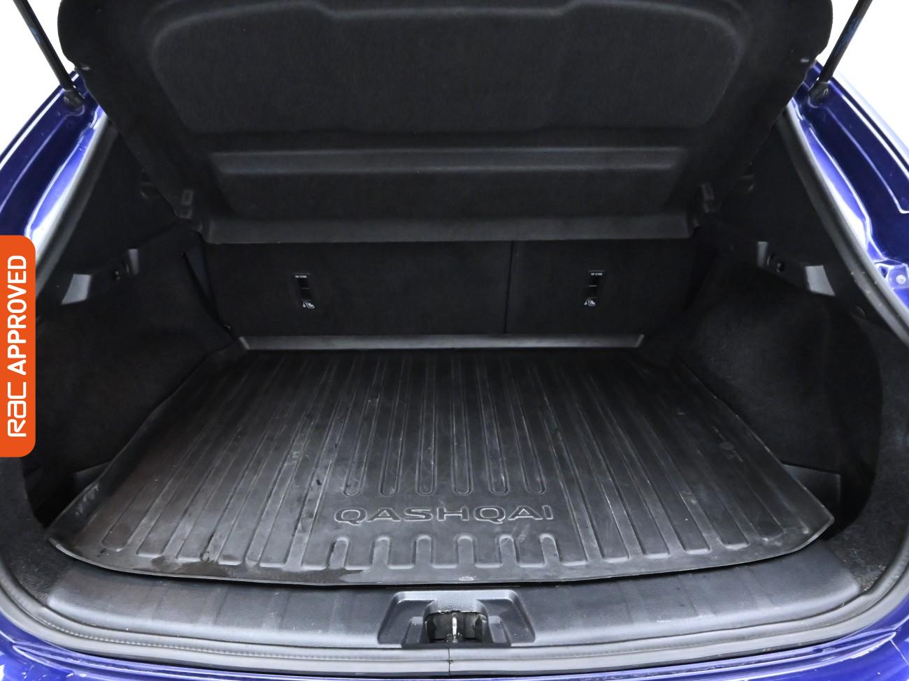 Used Nissan Qashqai 2017 for sale - 76805290: Photo 27