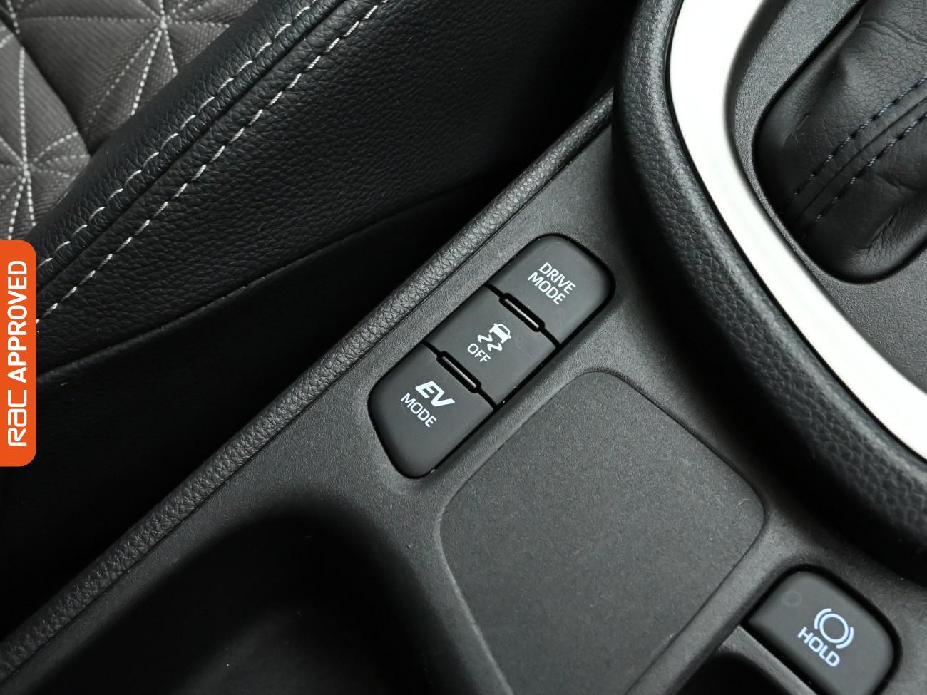 Used Toyota Yaris Cross 2026 for sale - 77158785: Photo 14