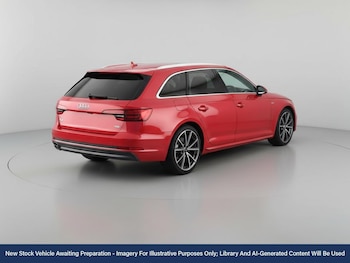 Used Audi A4 Avant 2017 for sale - 76541003: Photo