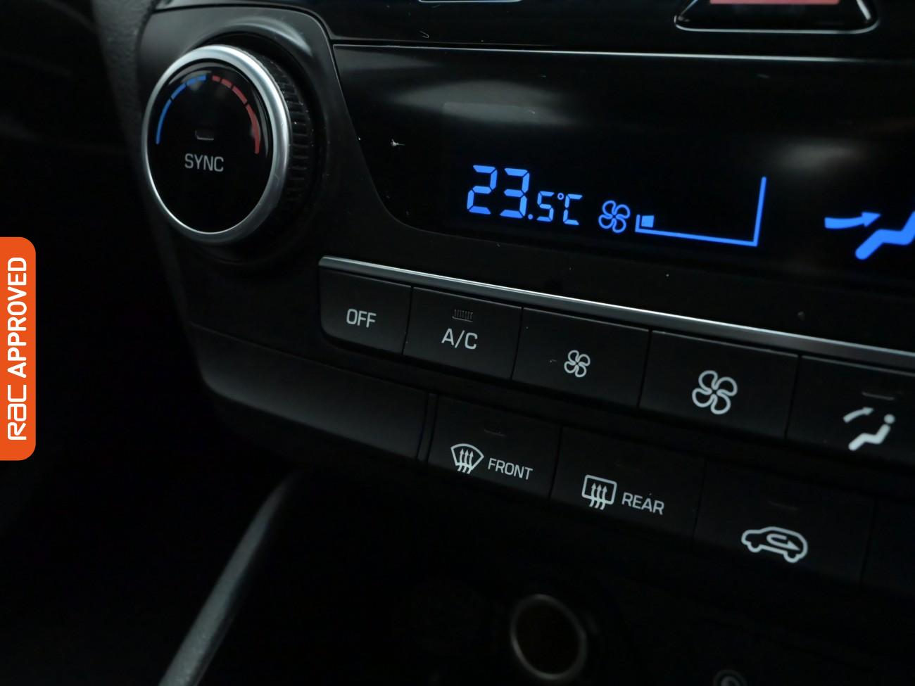 Used Hyundai TUCSON 2019 for sale - 76569478: Photo 16