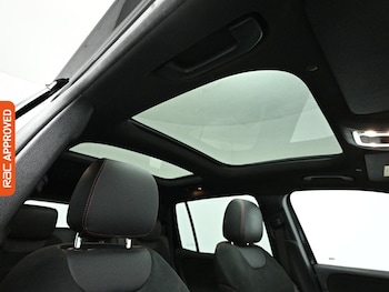 Used Mercedes-Benz GLB 2022 for sale - 79391575: Photo