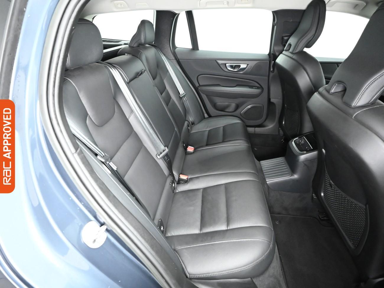 Used Volvo V60 2022 for sale - 77407597: Photo 14