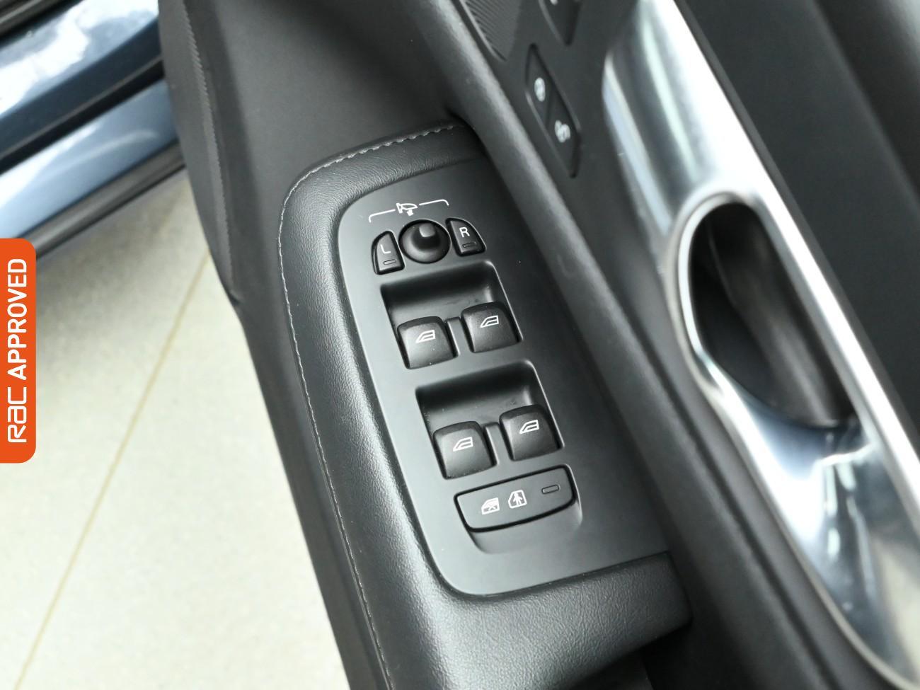 Used Volvo V60 2022 for sale - 77407597: Photo 26