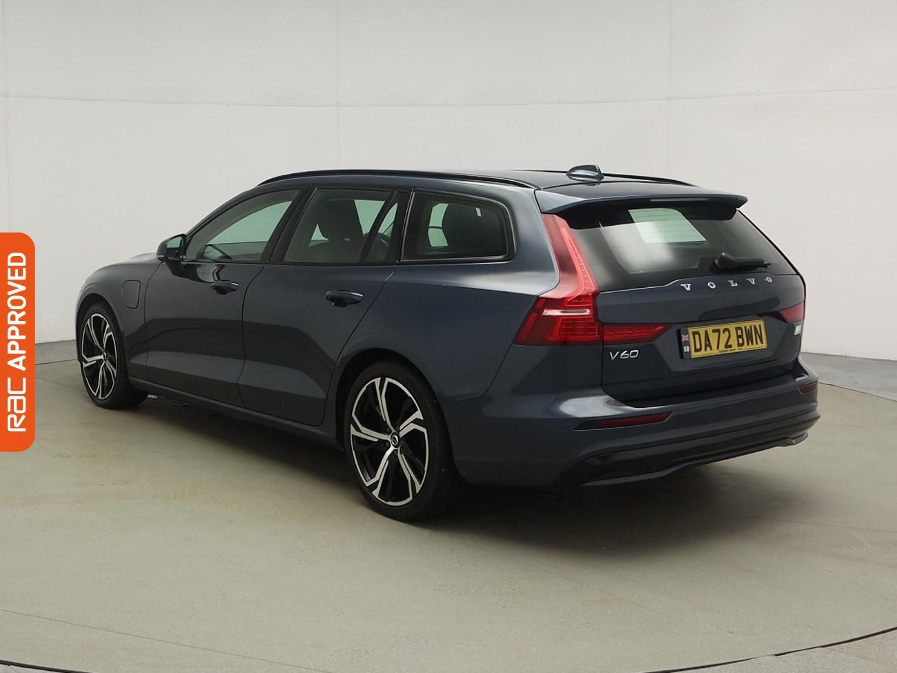 Used Volvo V60 2022 for sale - 77407597: Photo 5