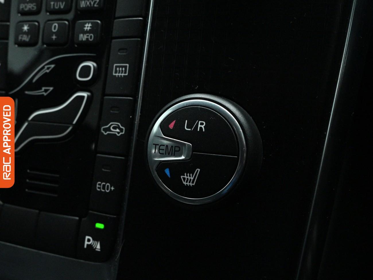 Used Volvo V40 2017 for sale - 77872519: Photo 16