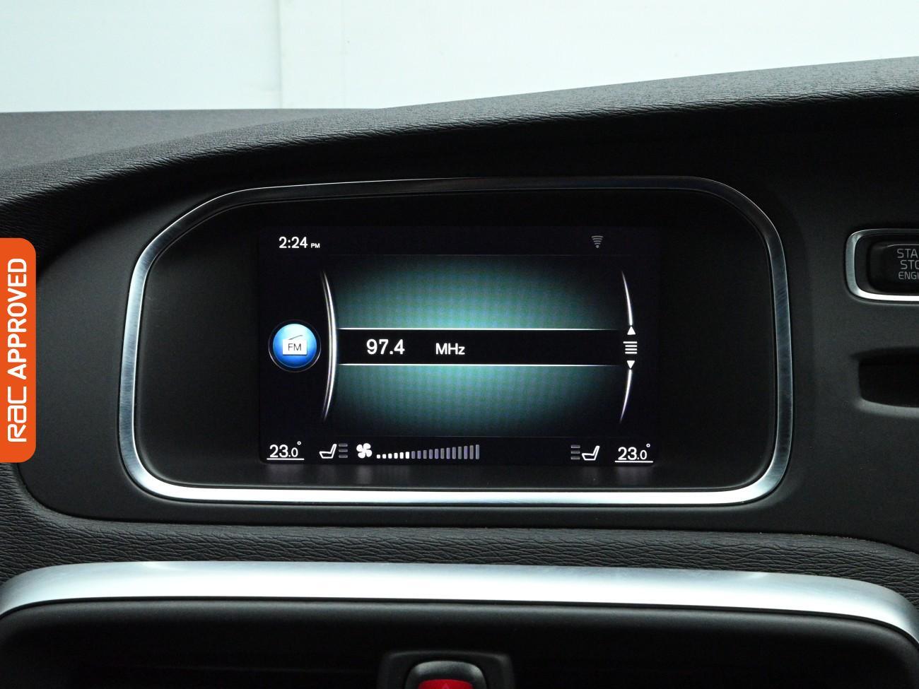 Used Volvo V40 2017 for sale - 77872519: Photo 18