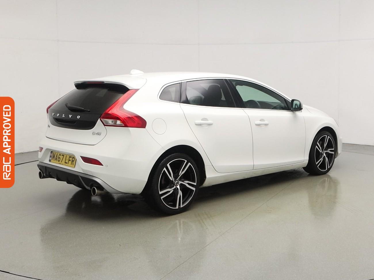 Used Volvo V40 2017 for sale - 77872519: Photo 29