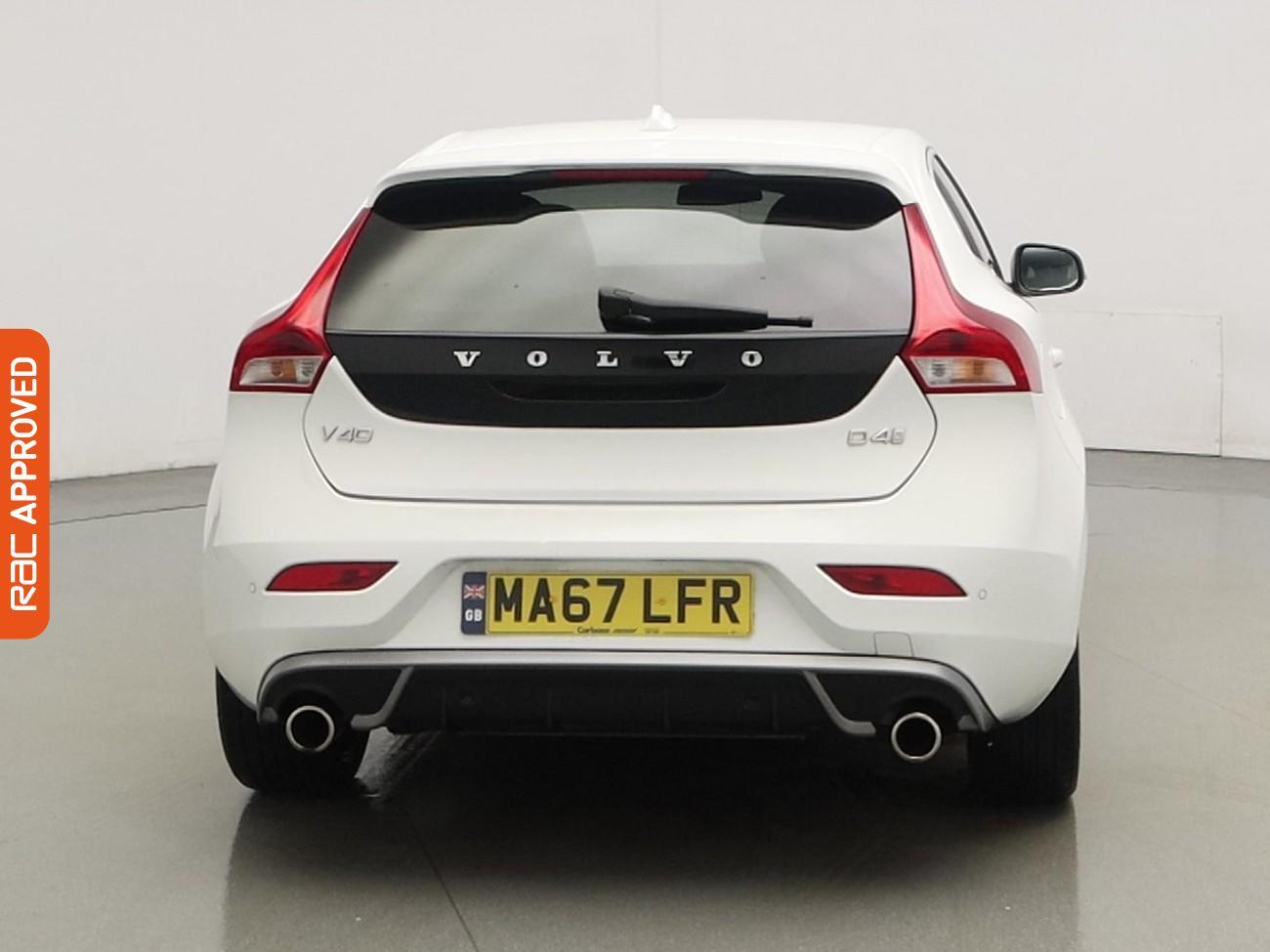 Used Volvo V40 2017 for sale - 77872519: Photo 8