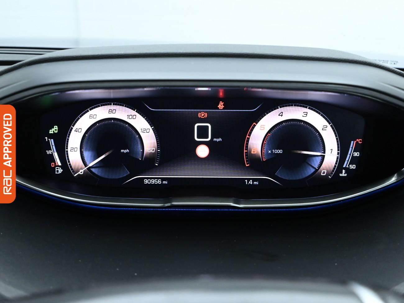 Used Peugeot 3008 2018 for sale - 76685728: Photo 11