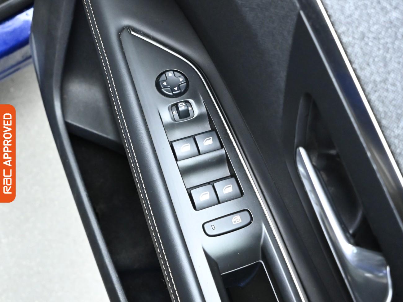 Used Peugeot 3008 2018 for sale - 76685728: Photo 22