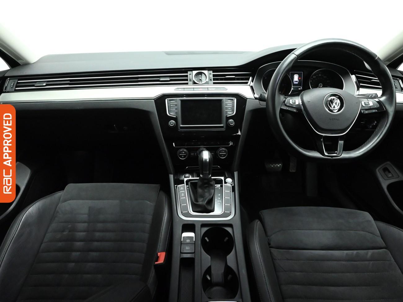 Used Volkswagen Passat 2016 for sale - 77187444: Photo 2