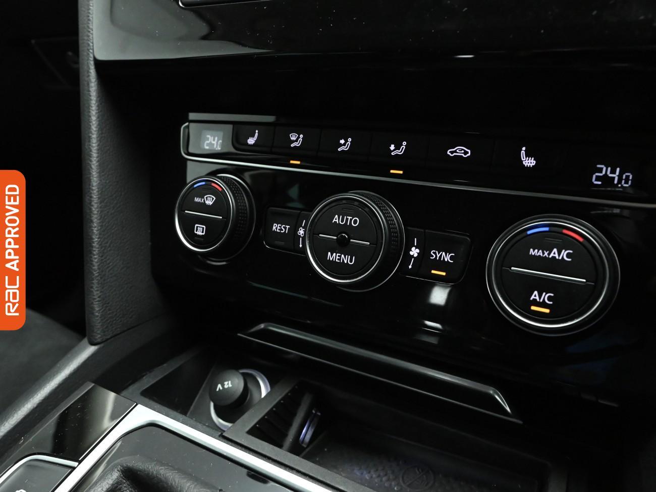 Used Volkswagen Passat 2016 for sale - 77187444: Photo 26