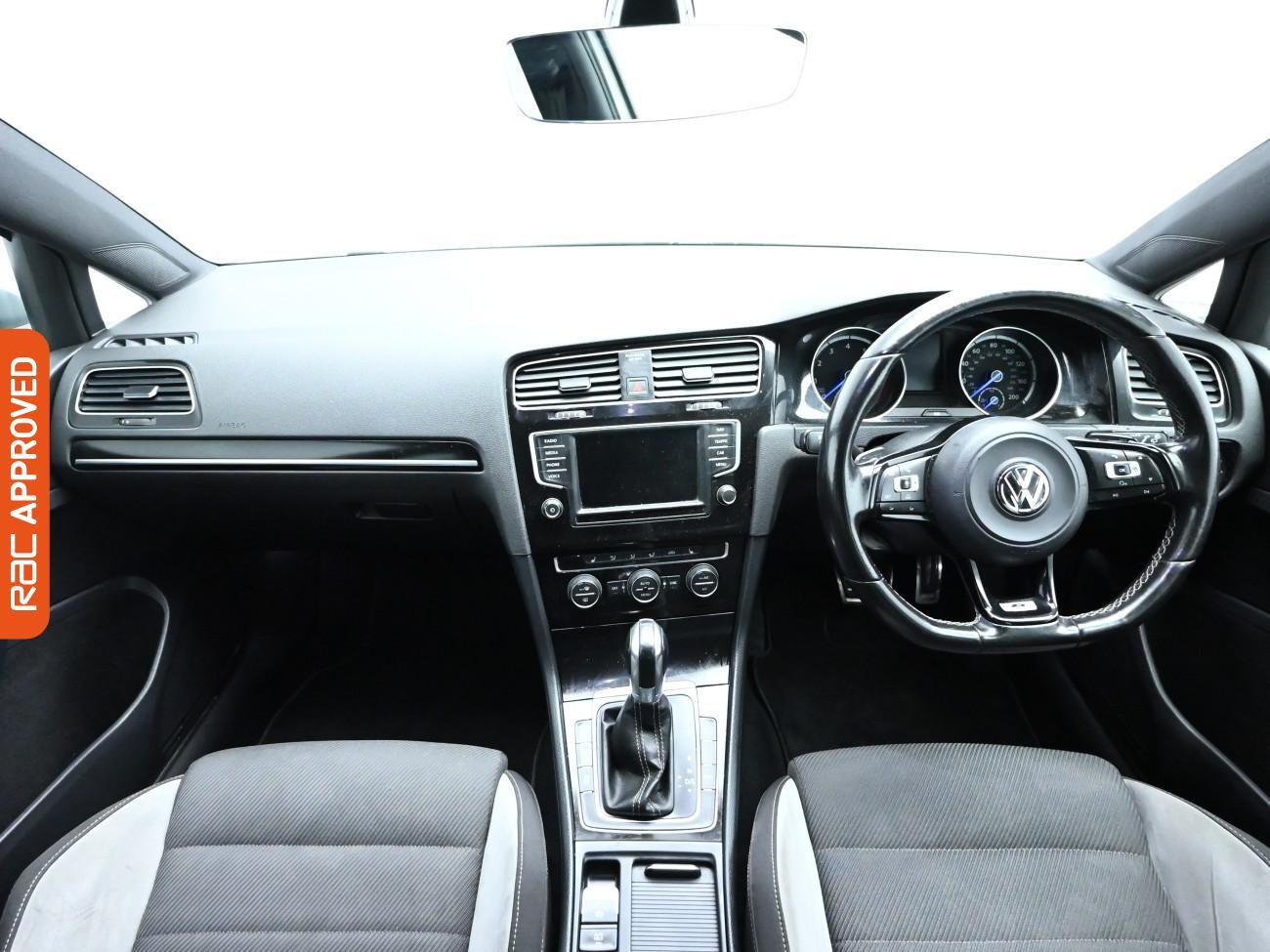 Used Volkswagen Golf 2016 for sale - 76364734: Photo 2