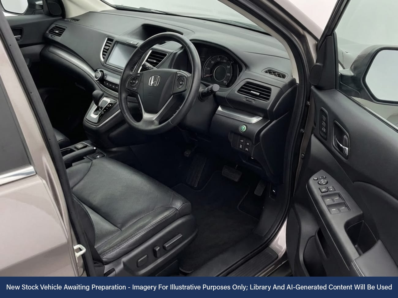 Used Honda CR-V 2018 for sale - 77842833: Photo 3