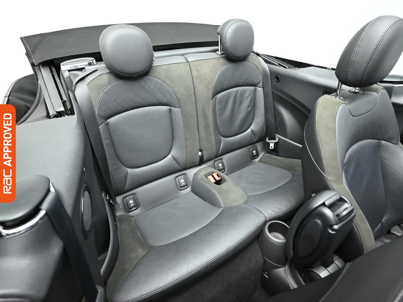 Used MINI Convertible 2021 for sale - 76985261: Photo 12