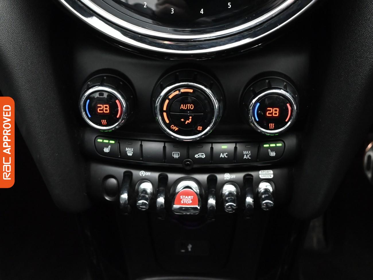 Used MINI Convertible 2021 for sale - 76985261: Photo 19