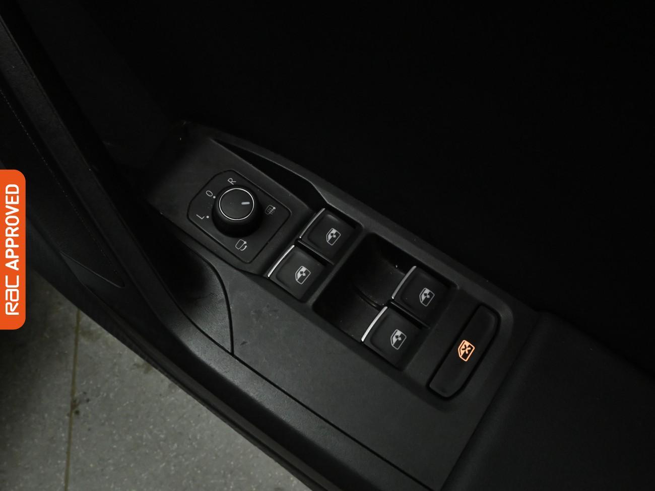 Used SEAT Leon 2022 for sale - 76723872: Photo 24