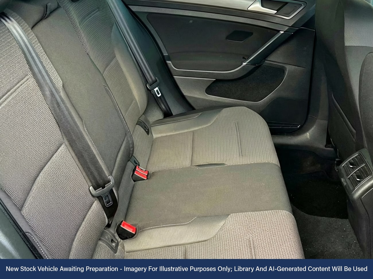 Used Volkswagen Golf 2019 for sale - 77733652: Photo 4