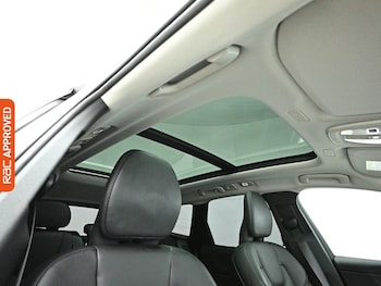Used Volvo XC60 2023 for sale - 79301791: Photo