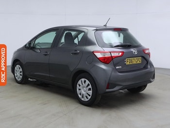 Used Toyota Yaris 2018 for sale - 79314717: Photo
