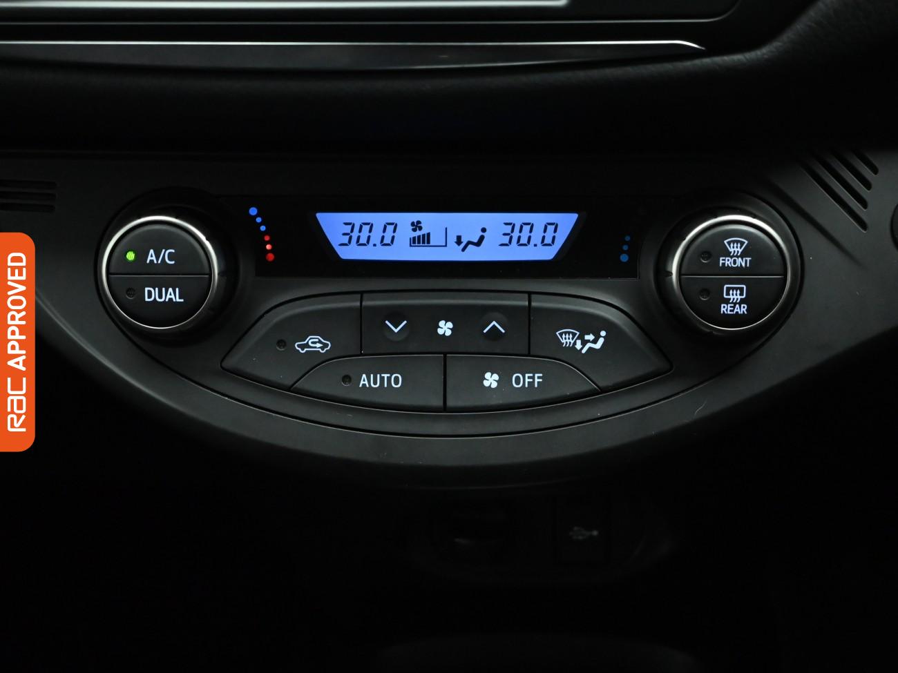 Used Toyota Yaris 2016 for sale - 76957964: Photo 19