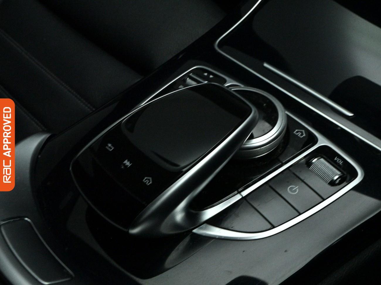 Used Mercedes-Benz C Class 2019 for sale - 78224393: Photo 19