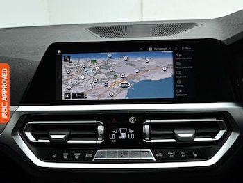 Used BMW 3 Series 2021 for sale - 79047361: Photo
