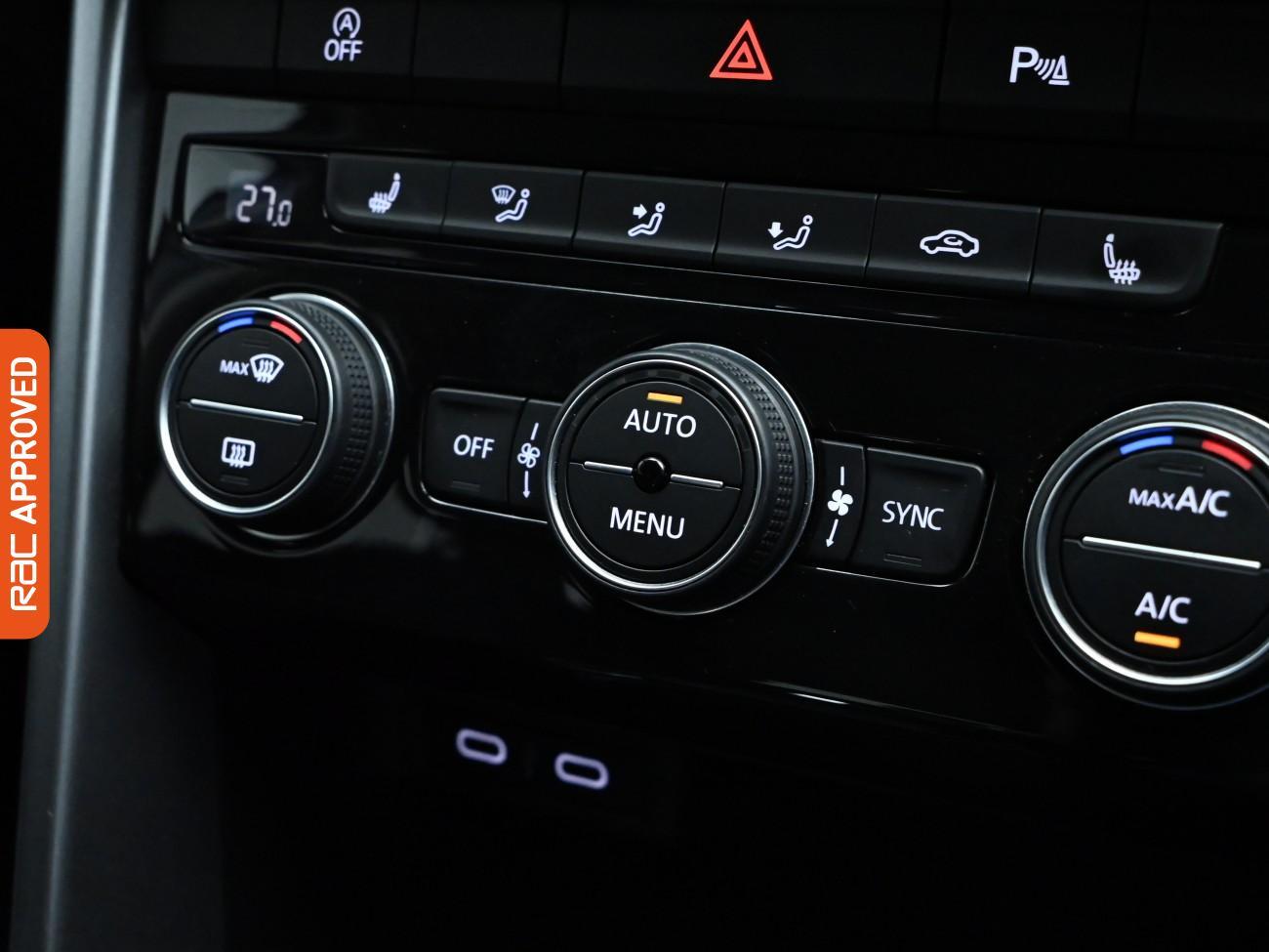Used Volkswagen T-Roc 2021 for sale - 76148924: Photo 15
