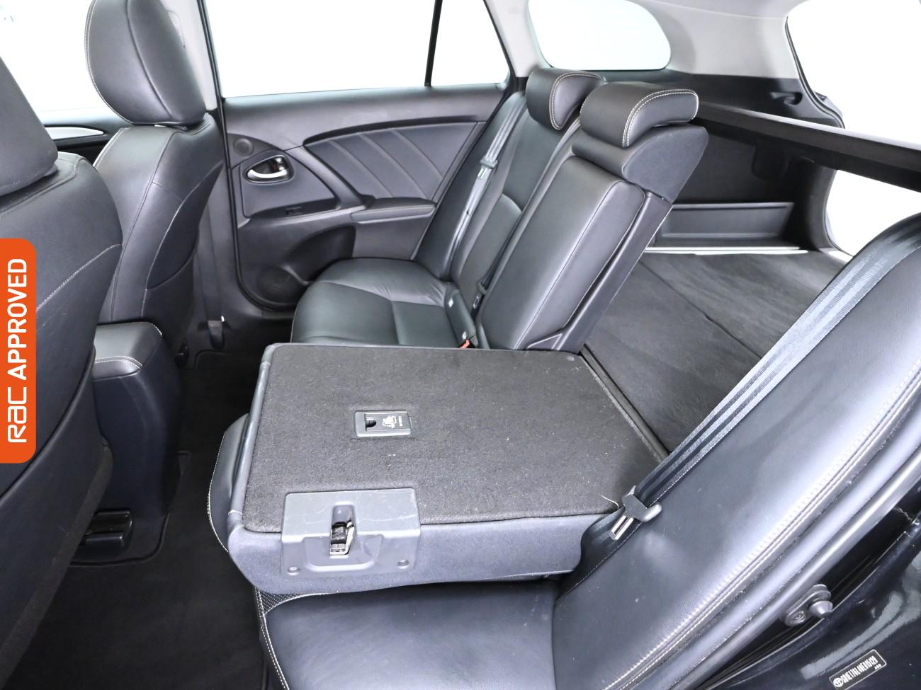 Used Toyota Avensis 2017 for sale - 76509170: Photo 27