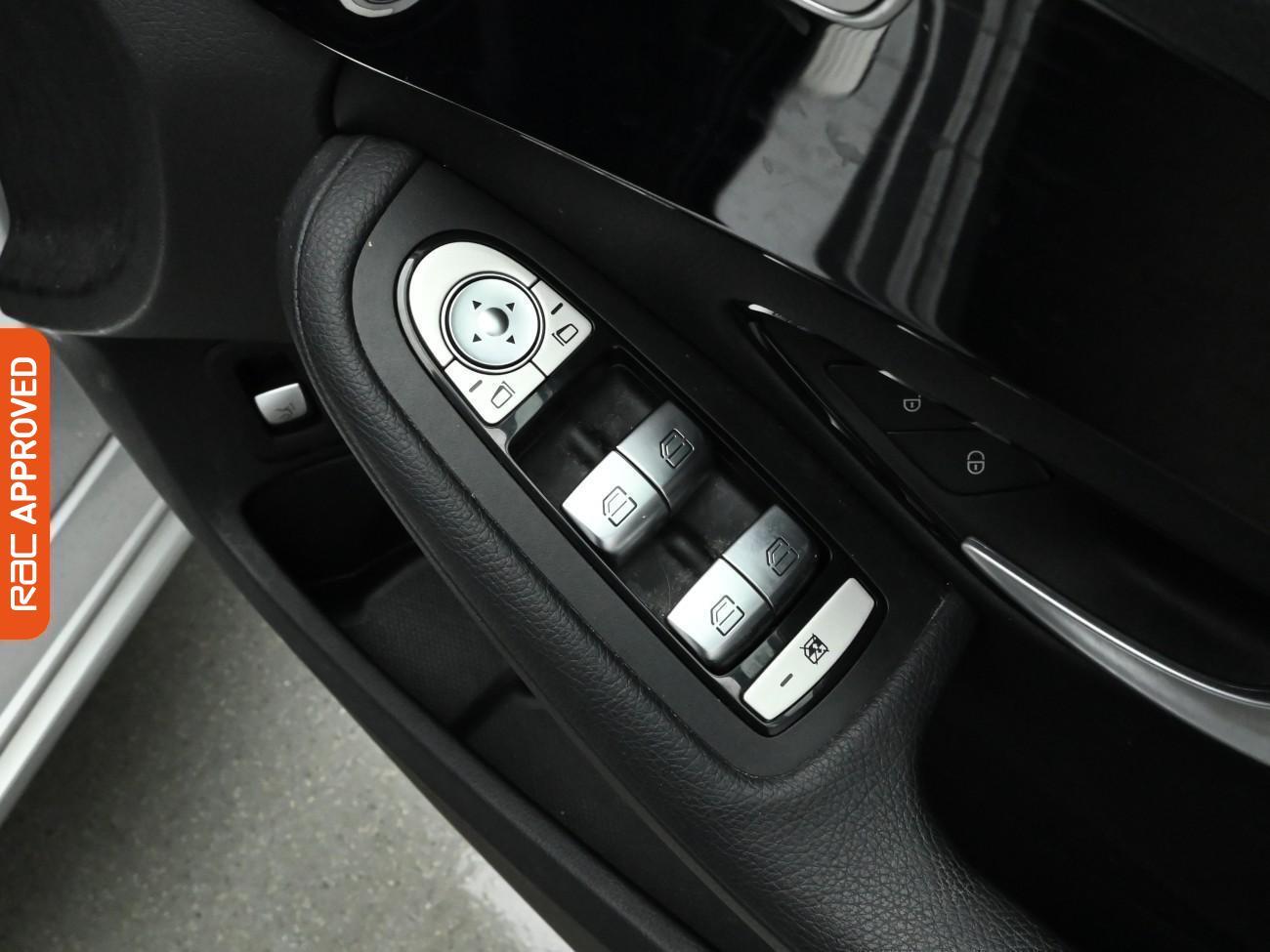 Used Mercedes-Benz C Class 2017 for sale - 77327521: Photo 25