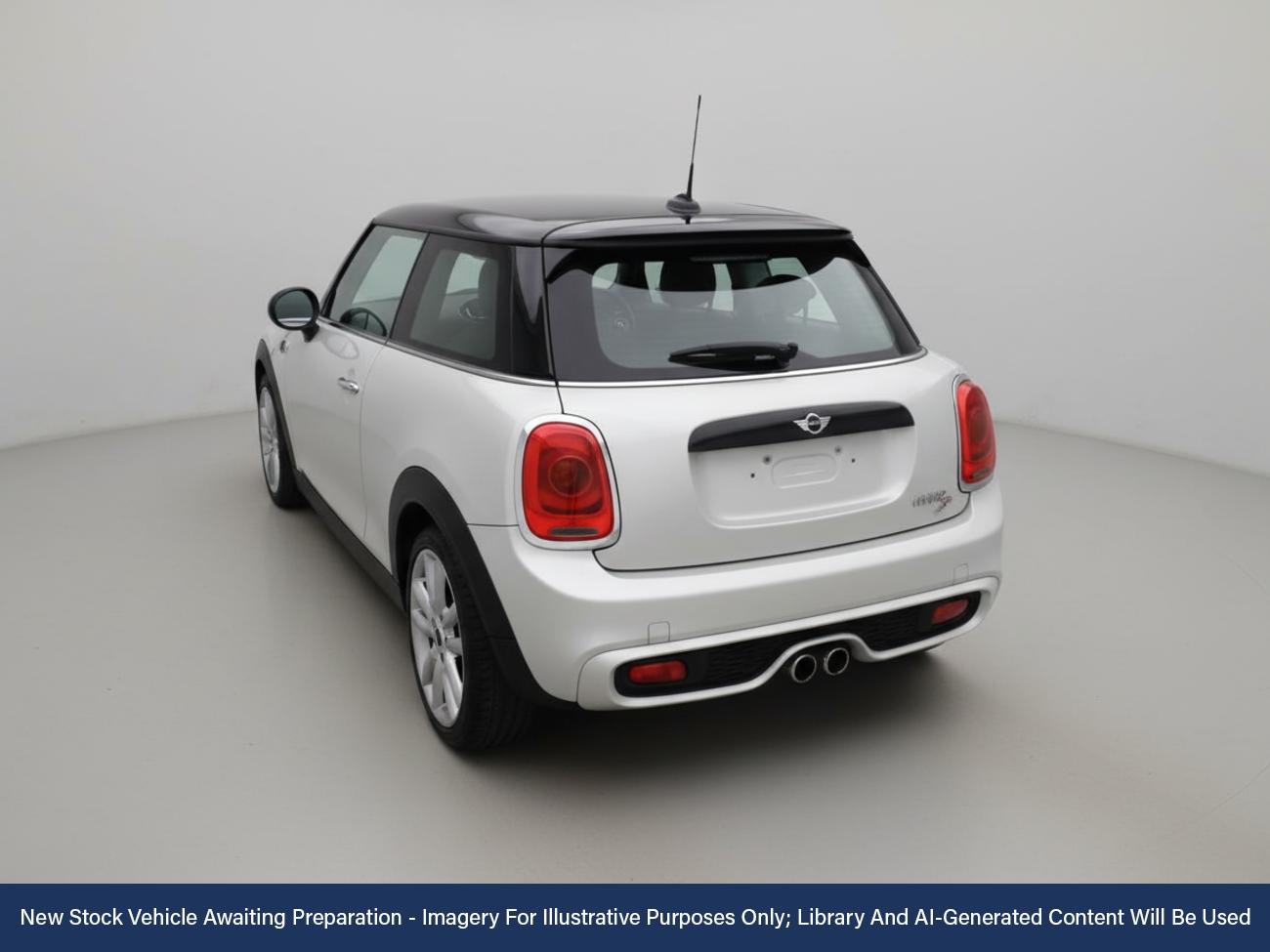 Used MINI Hatch 2017 for sale - 76436821: Photo 2