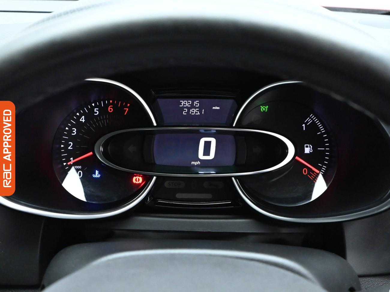 Used Renault Clio 2017 for sale - 76495326: Photo 11