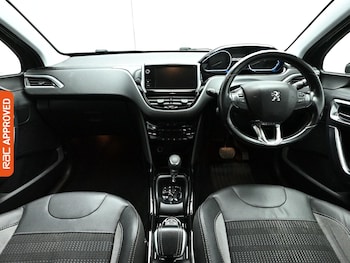 Used Peugeot 2008 2017 for sale - 79588372: Photo