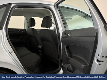 Used Volkswagen Polo 2019 for sale - 77728759: Photo