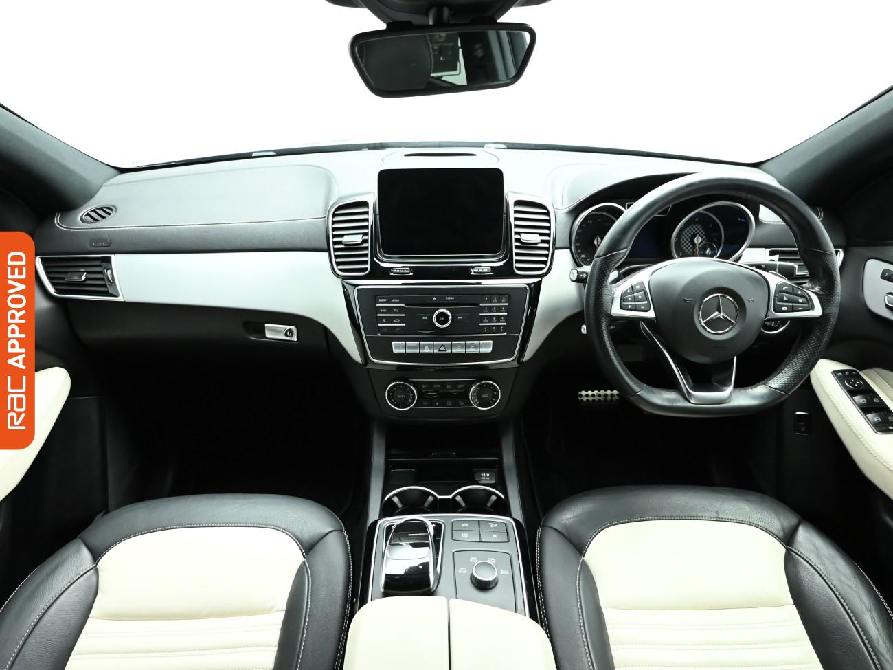 Used Mercedes-Benz GLE 2018 for sale - 77692116: Photo 2