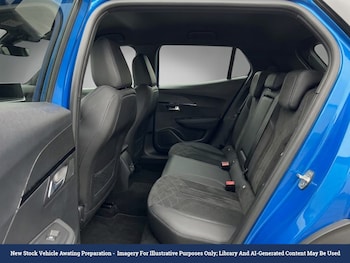 Used Peugeot E-2008 2022 for sale - 79228008: Photo