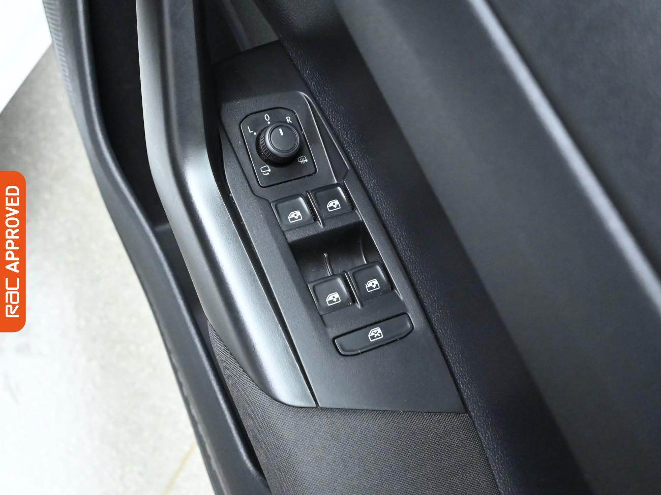 Used Volkswagen Polo 2022 for sale - 76017610: Photo 23