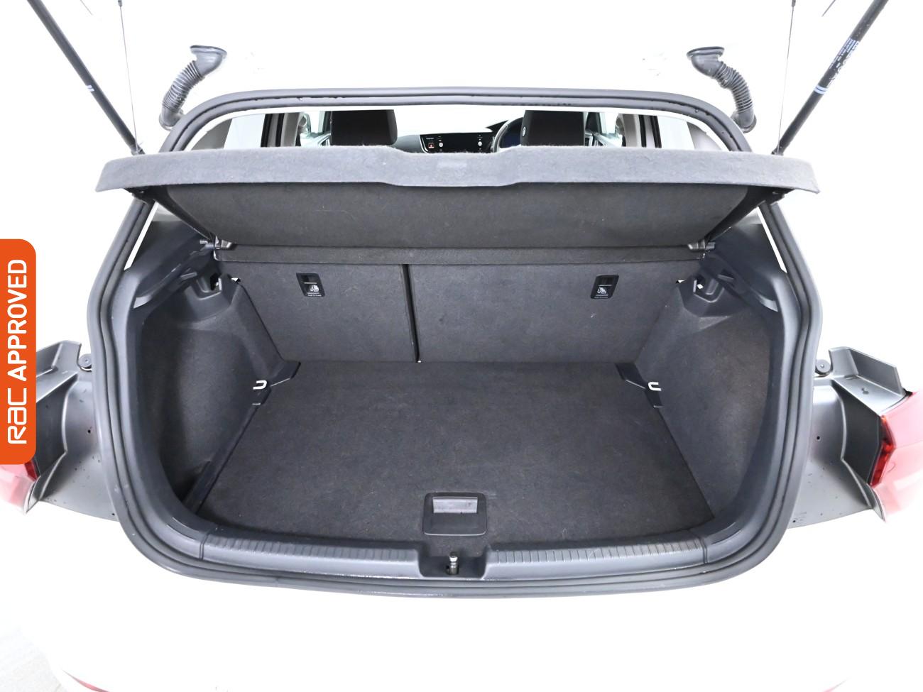 Used Volkswagen Polo 2022 for sale - 76017610: Photo 25