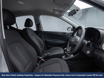 Used Hyundai i10 2018 for sale - 78577314: Photo