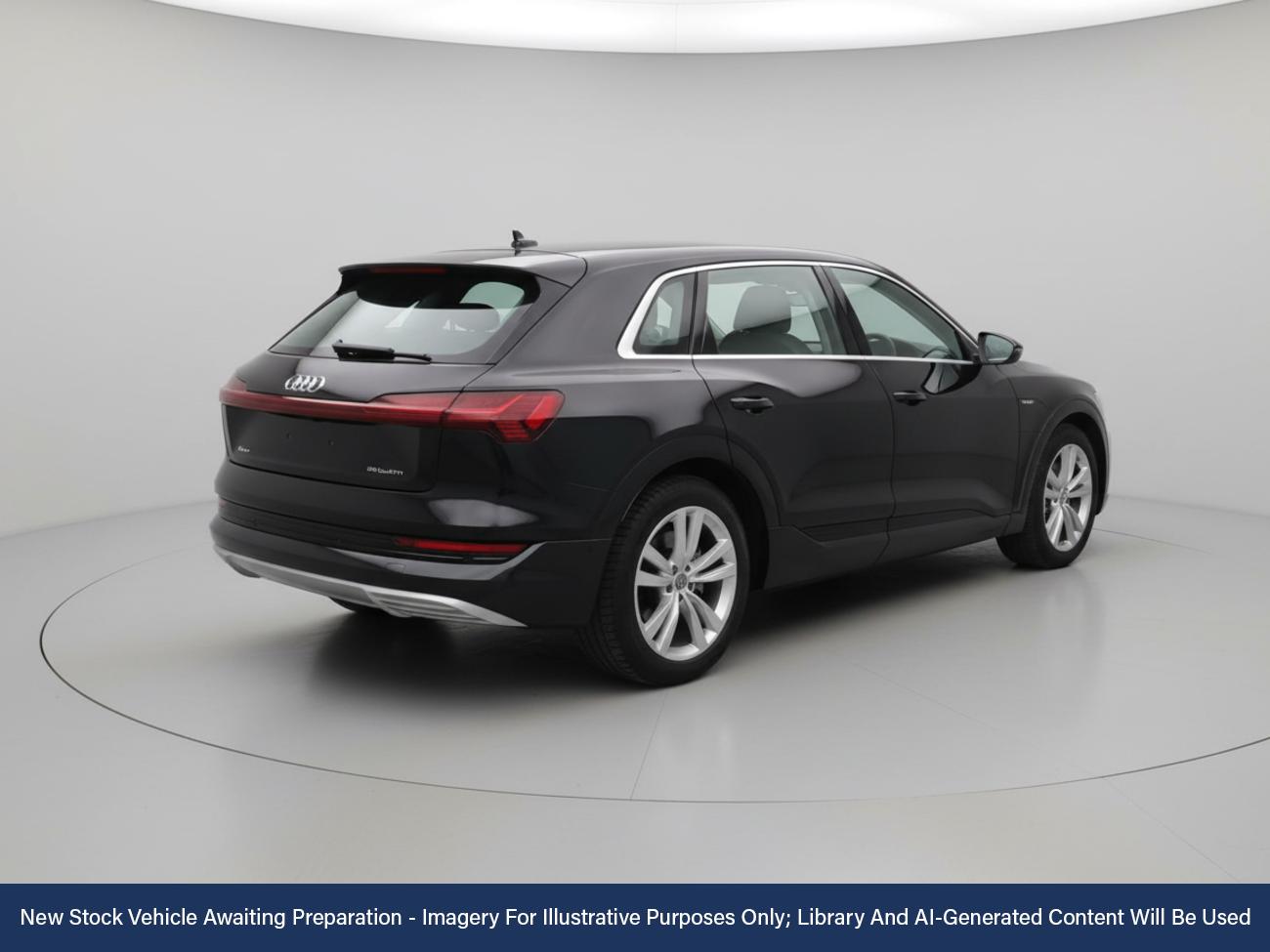 Used Audi e-tron 2021 for sale - 76481153: Photo 2