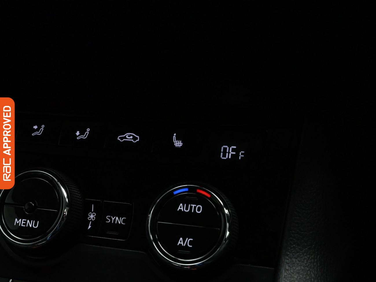 Used Skoda Karoq 2022 for sale - 77593437: Photo 16