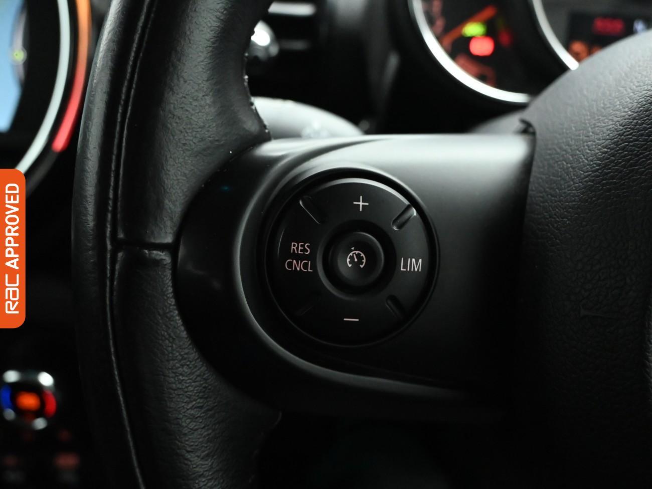 Used MINI Clubman 2018 for sale - 77649336: Photo 23