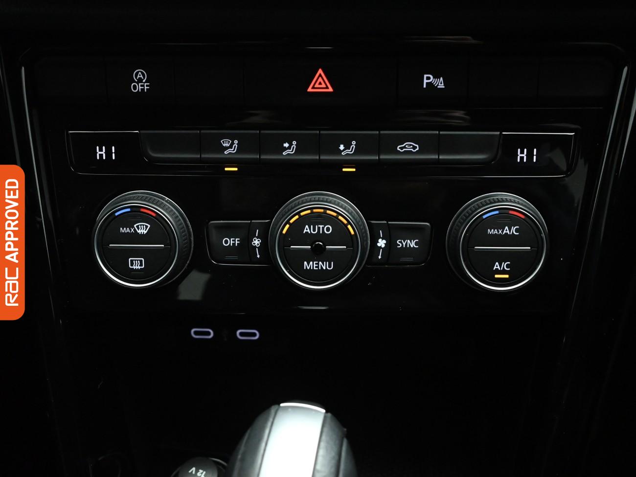 Used Volkswagen T-Roc 2022 for sale - 77211558: Photo 17