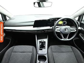 Used Volkswagen Golf 2022 for sale - 76508990: Photo