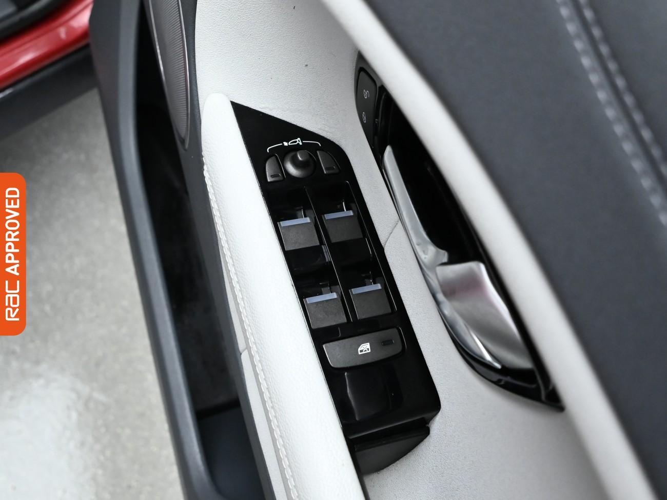 Used Land Rover Range Rover Evoque 2019 for sale - 75983313: Photo 22